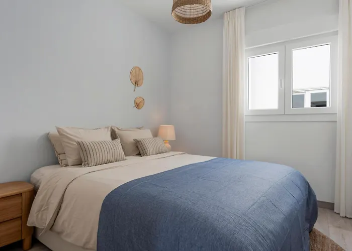 Sunny Terrace Penthouse *