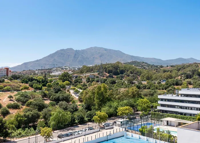 Sunny Terrace Penthouse Appartement Estepona