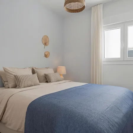 Sunny Terrace Penthouse *