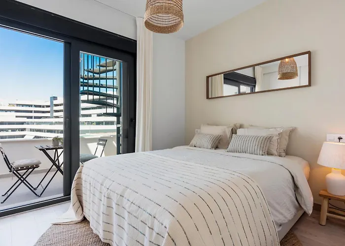 Sunny Terrace Penthouse Apartamento Estepona